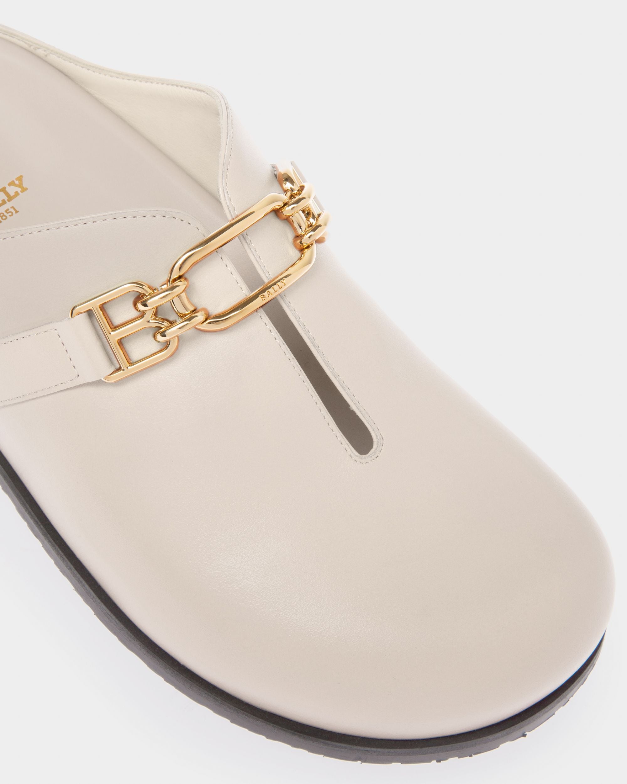 Francine Slipper In Pelle Avorio - Donna - Bally - 06