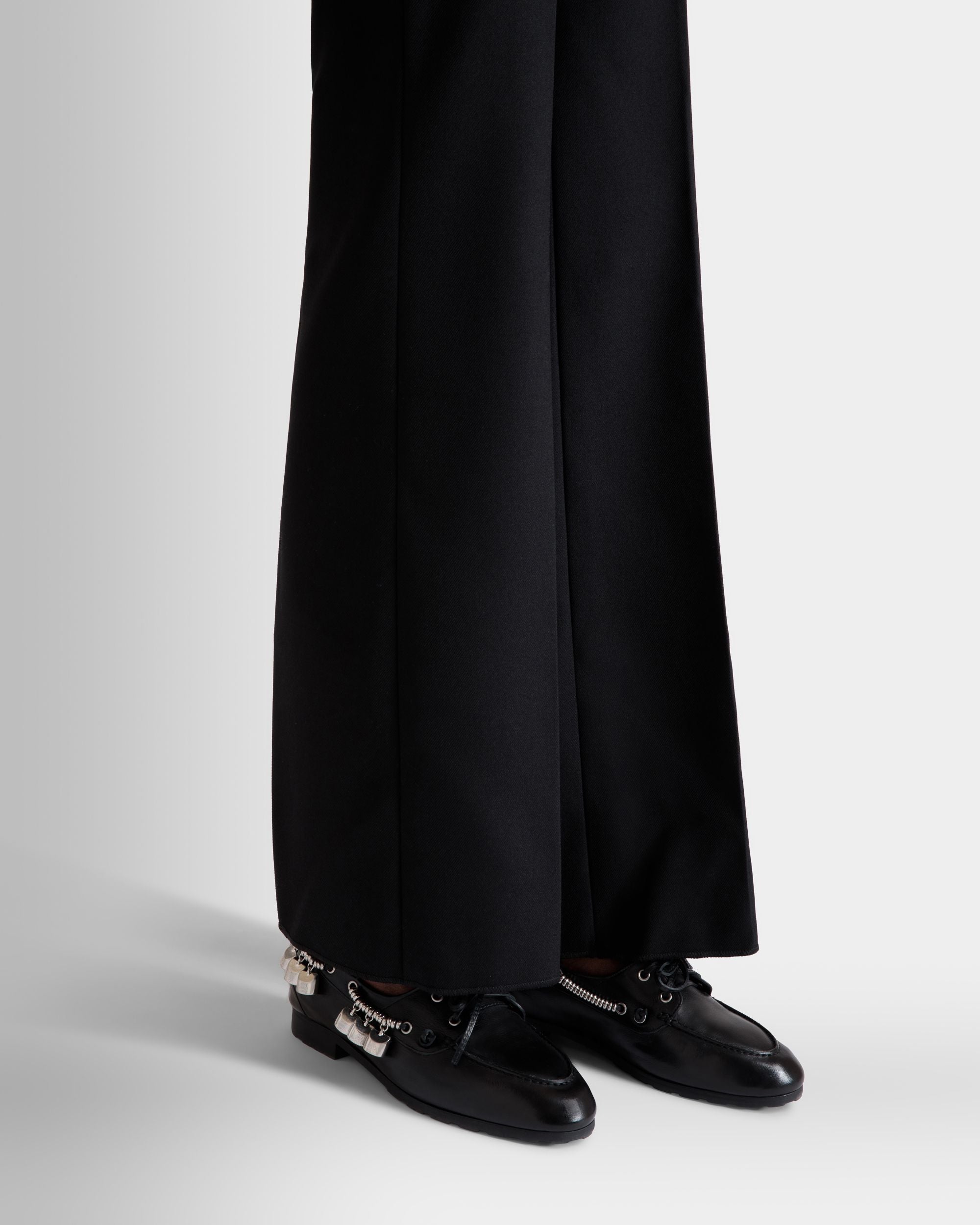 Mocassino Plume In Pelle Nera - Donna - Bally - 02
