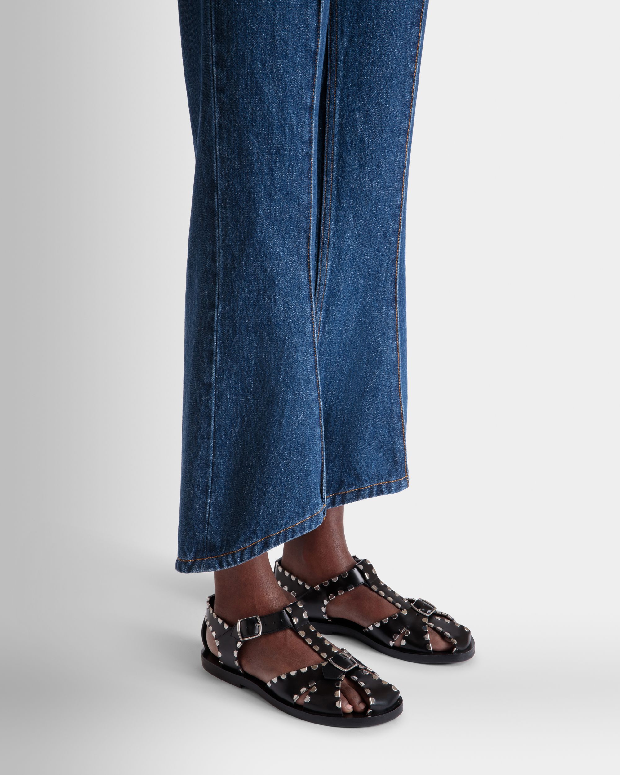Sandalo Basso Salis In Pelle Nera - Donna - Bally - 02