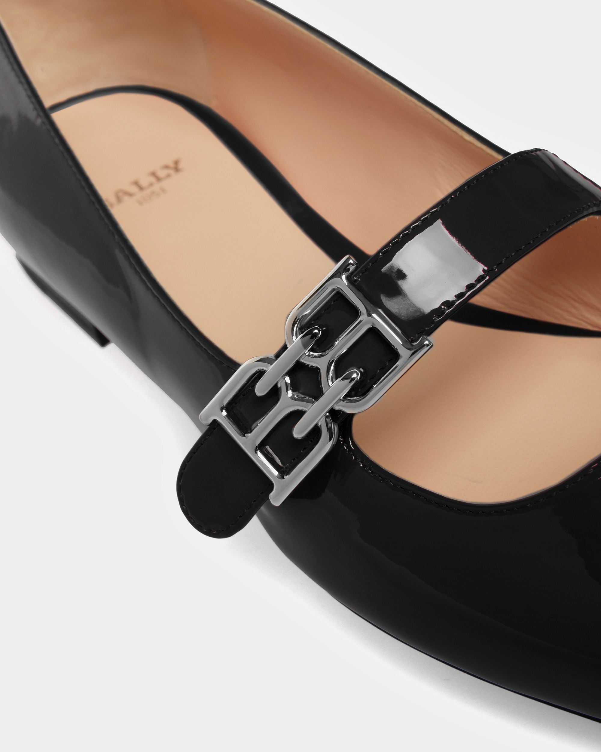 Elis Décolleté Bassa In Pelle Nera - Donna - Bally - 05