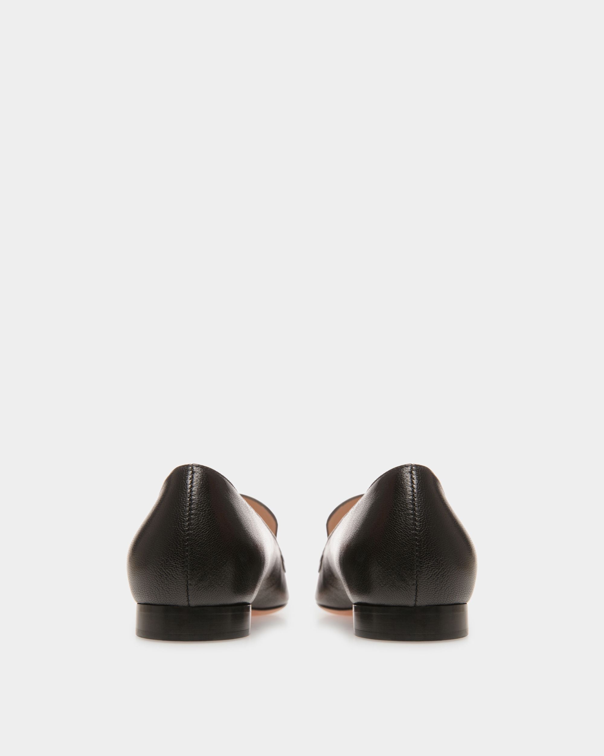 Mocassino Daily Emblem In Pelle Nera - Donna - Bally - 03
