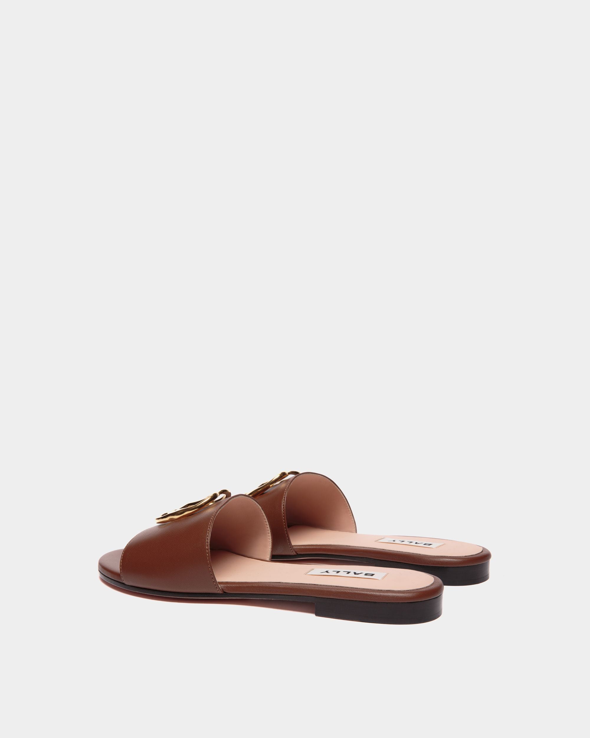 Sandalo Slide Basso Emblem In Nappa Marrone - Donna - Bally - 03