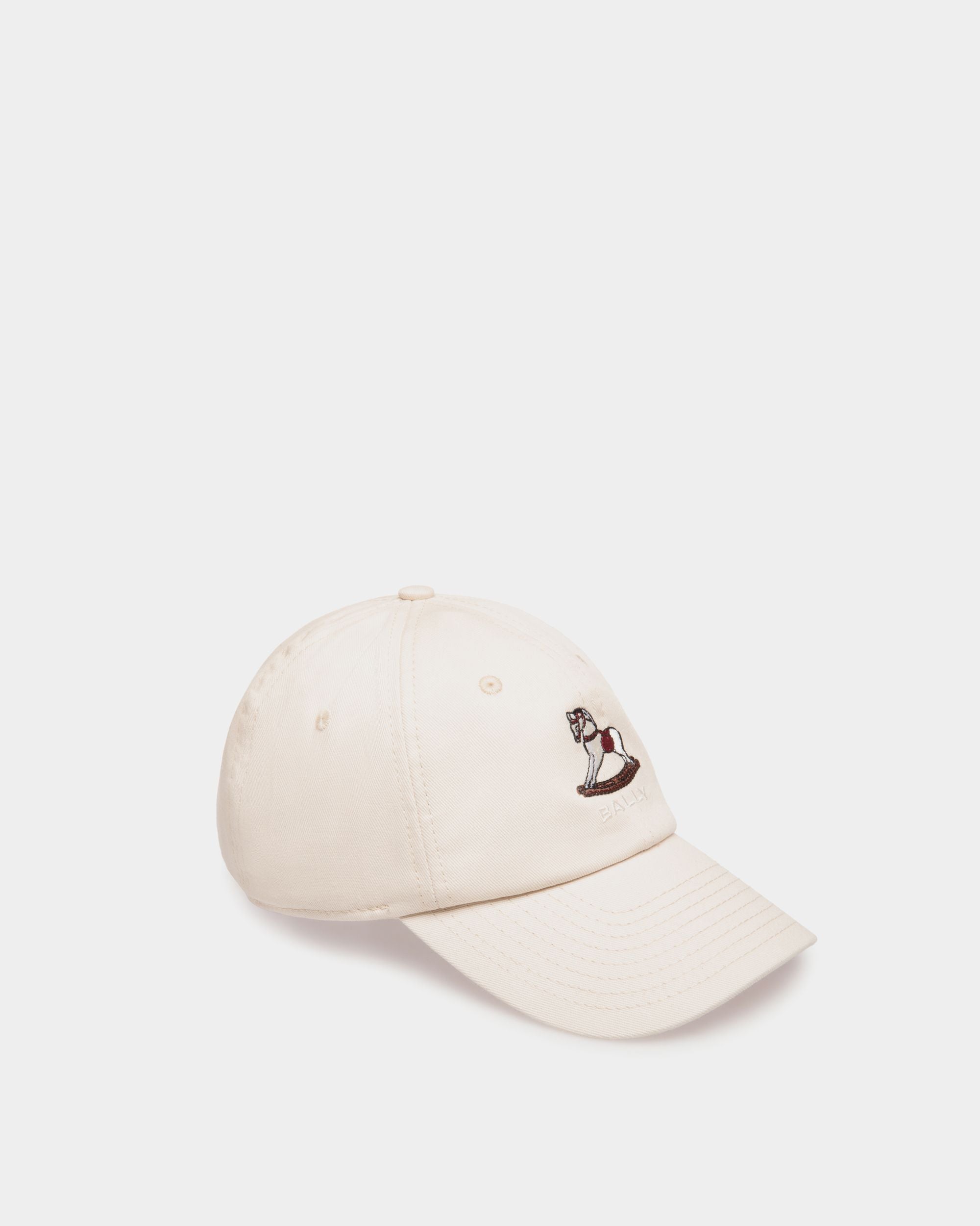 Cappellino In Cotone Color Avorio Con Ricamo Rocking Horse Di Beni Bischof - Donna - Bally - 01