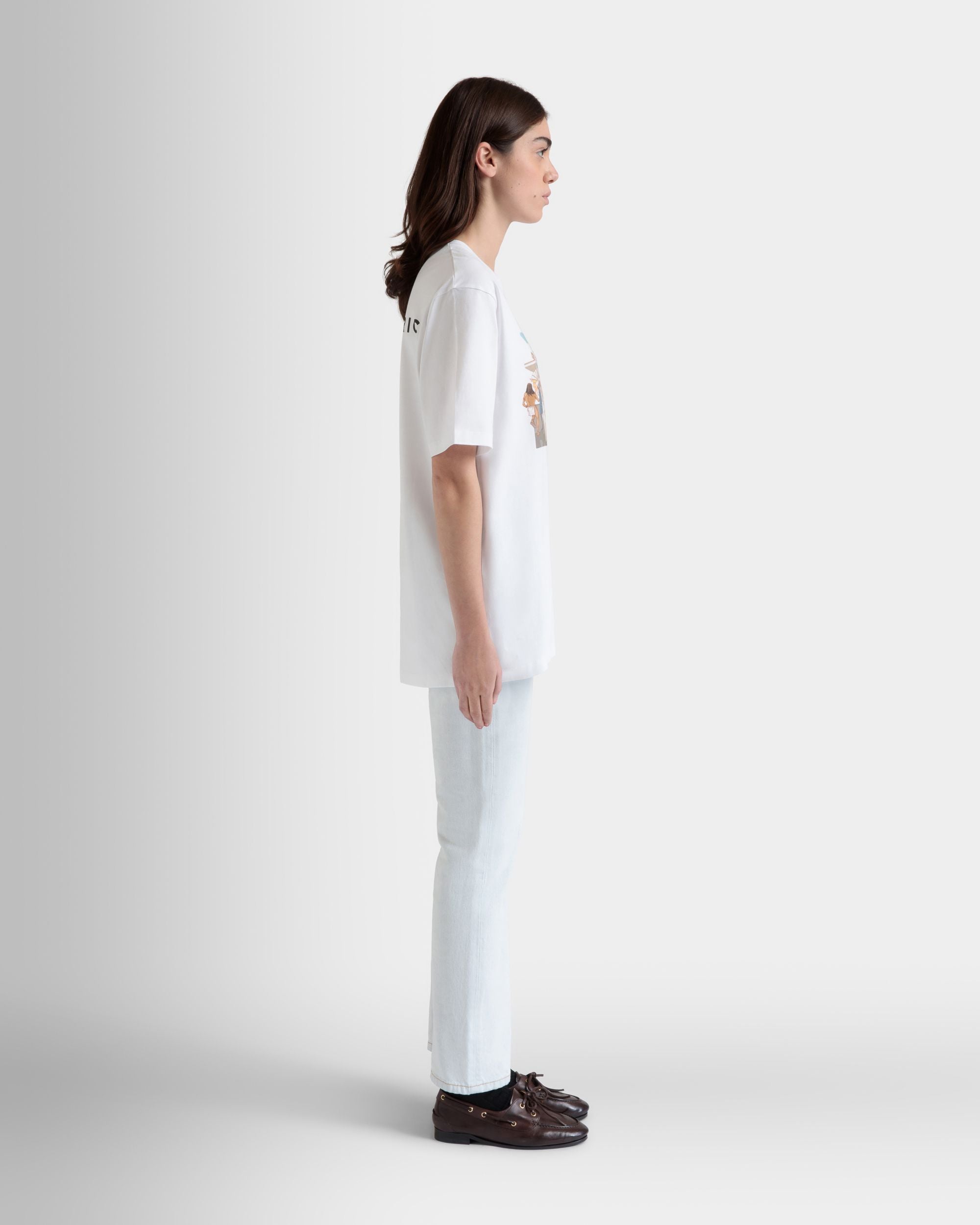T-Shirt DJ Leo Mas X Bally In Cotone Bianco Con Stampa Dancing Amnesia - Donna - Bally - 05