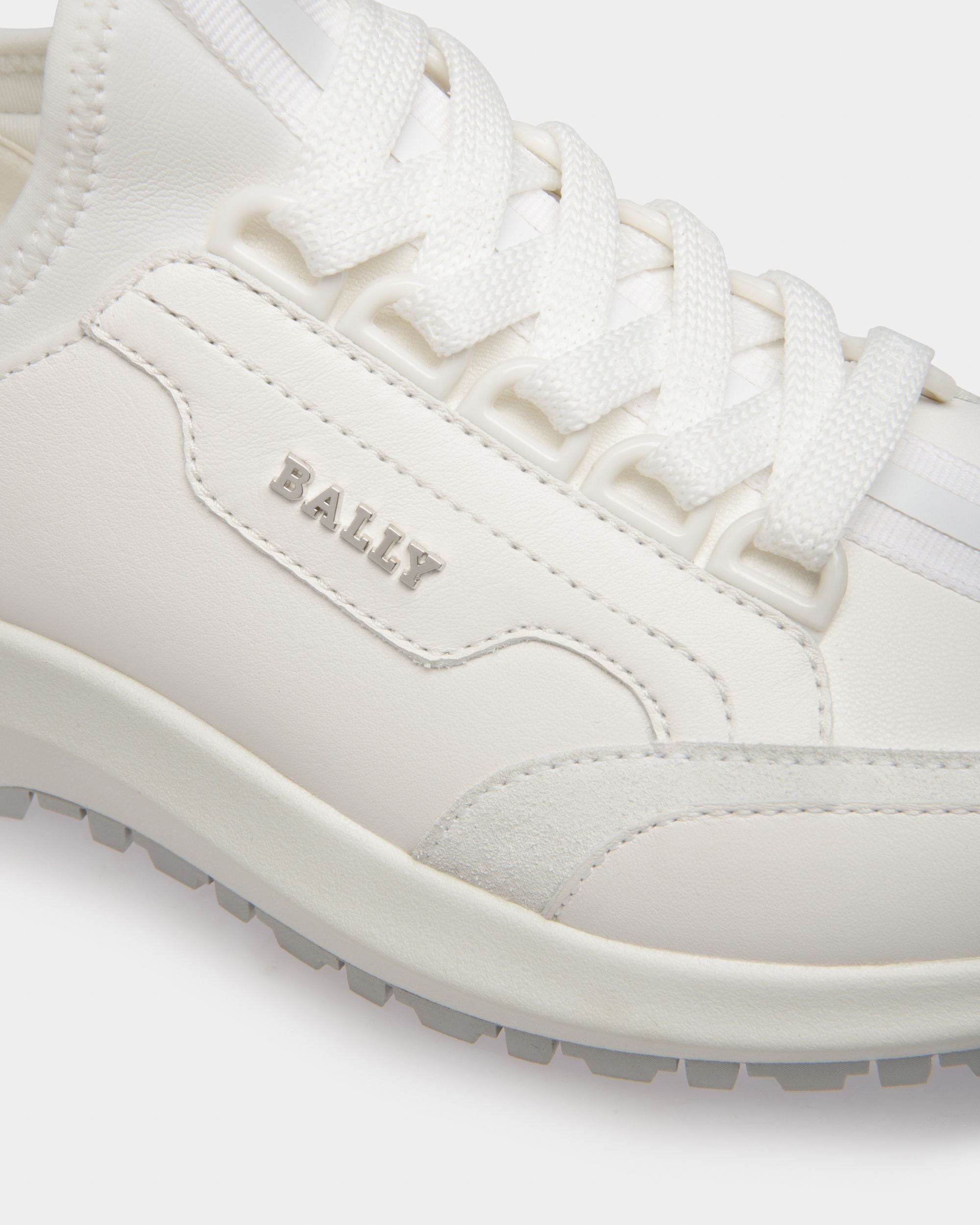 Deven Sneaker In Pelle Bianca - Donna - Bally - 06