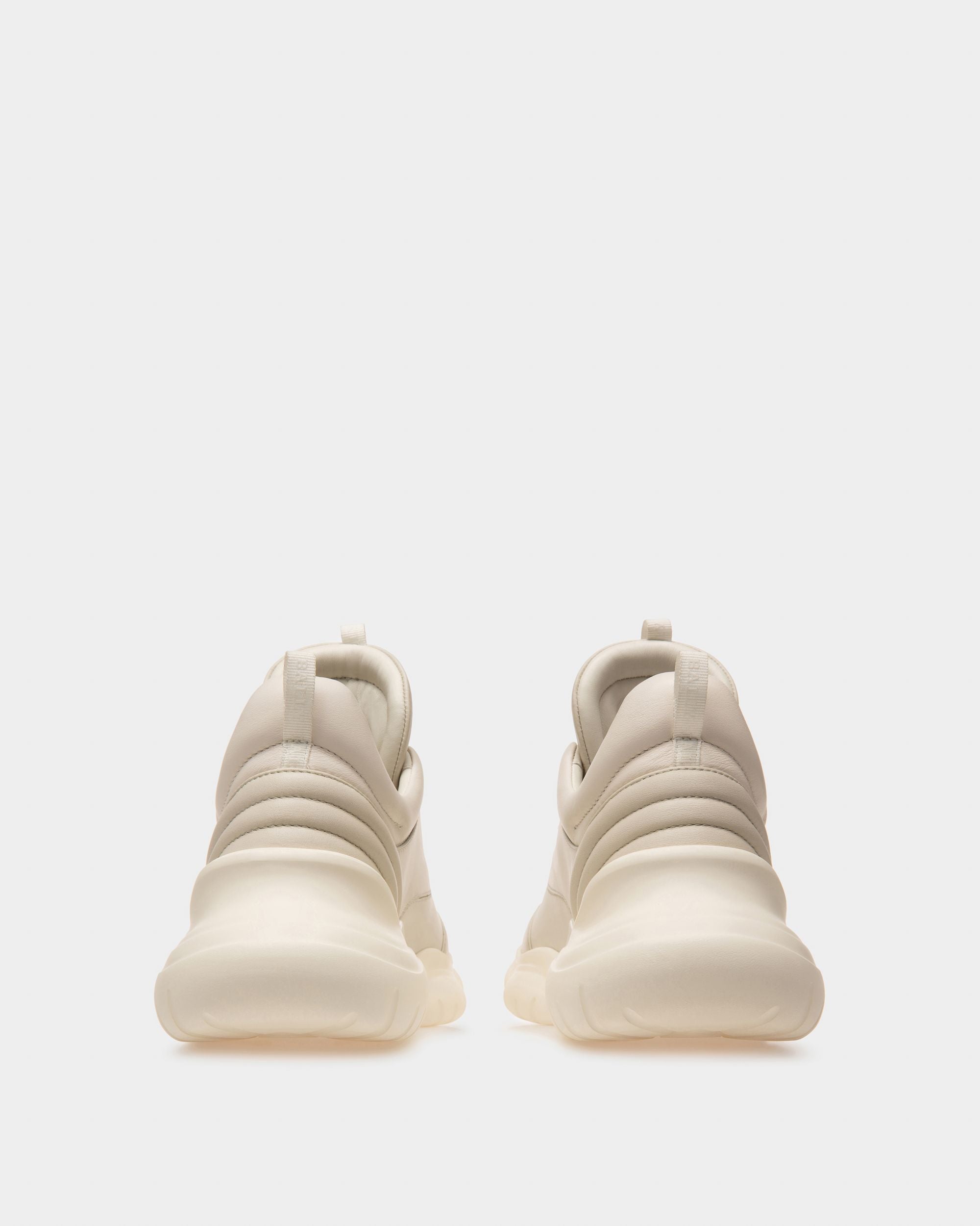 Claires Sneaker In Pelle Bianco Polvere E Bianco - Donna - Bally - 04