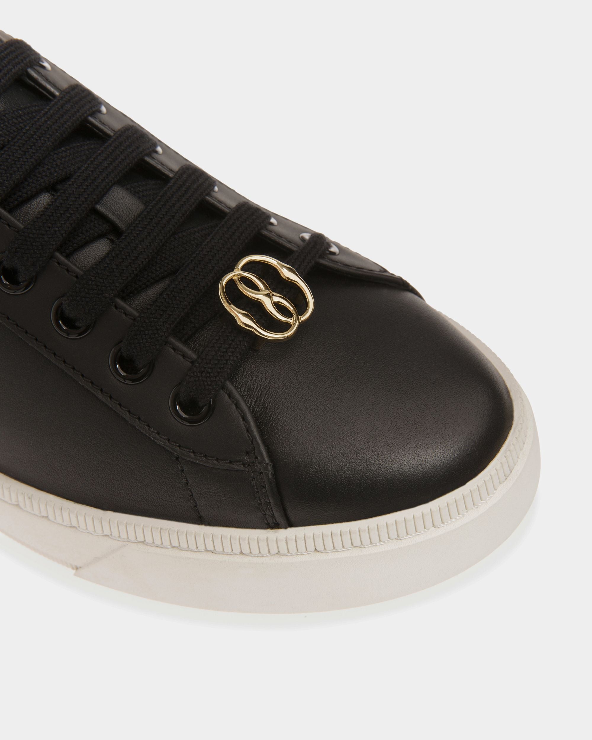 Sneaker Raise In Pelle Bianca E Nera - Donna - Bally - 07