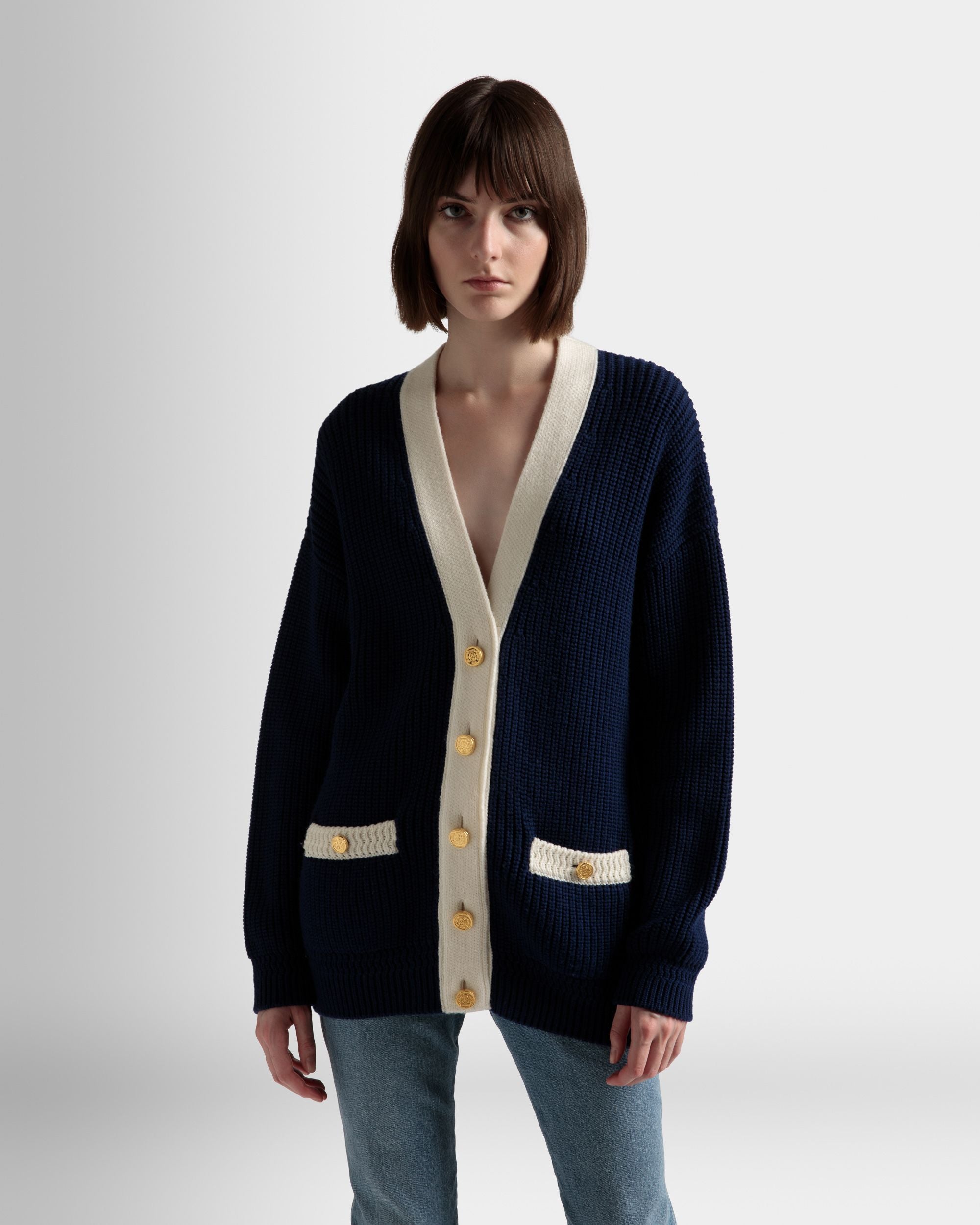 Cardigan Con Scollo A V In Lana Blu Marino - Donna - Bally - 03