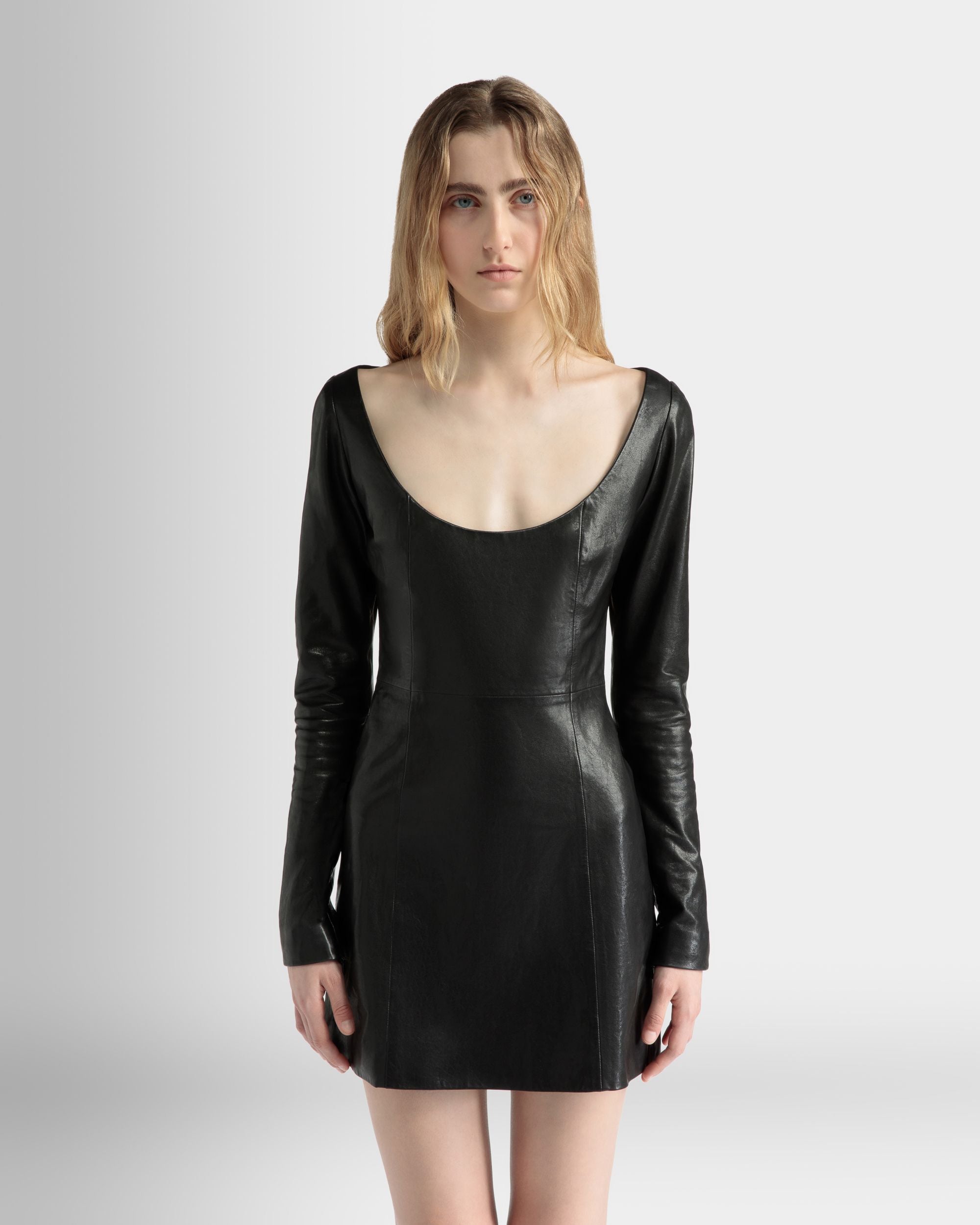Mini Abito A Maniche Lunghe In Pelle Nera - Donna - Bally - 03