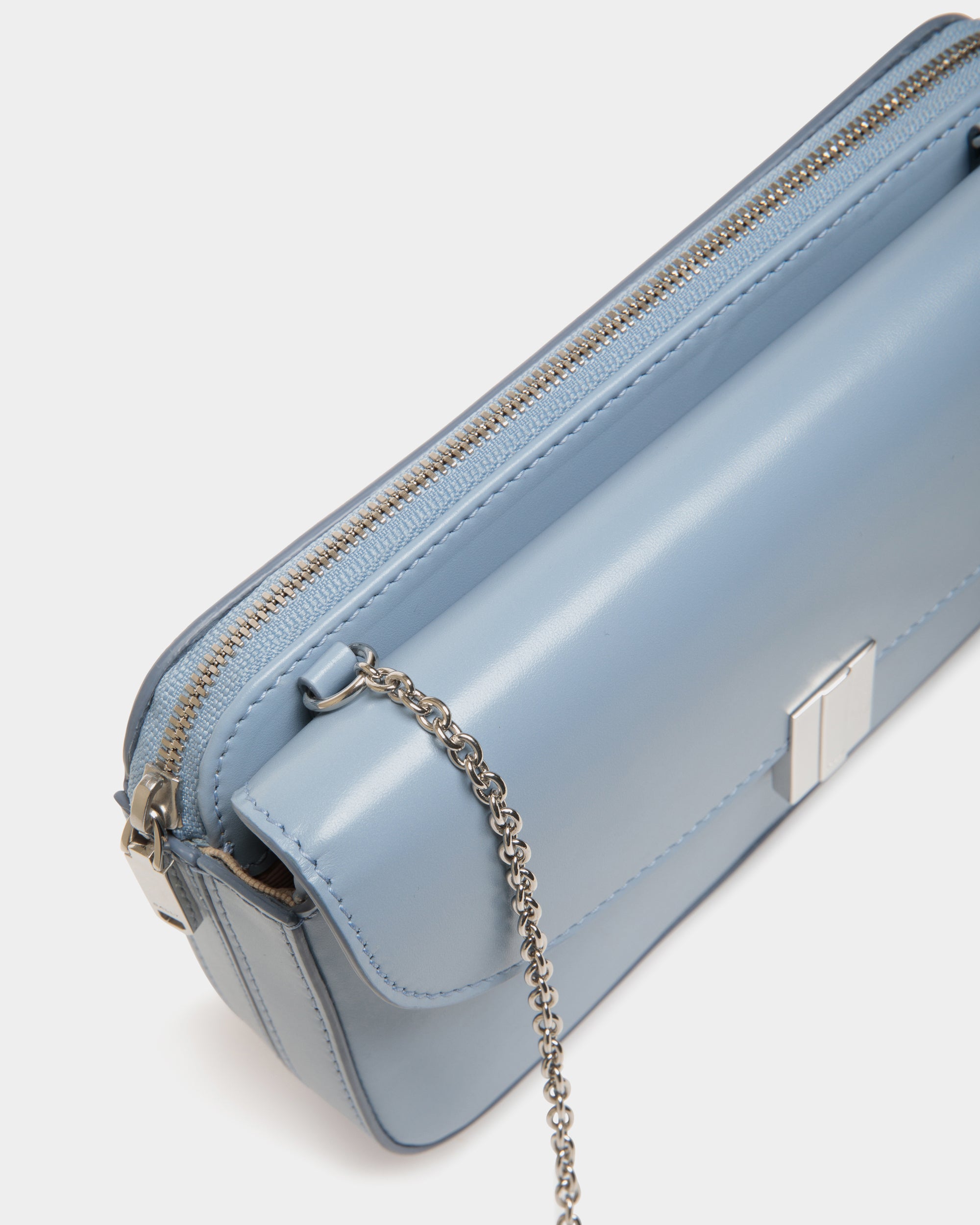 Custodia Per Telefono Ollam In Pelle Light Blue - Donna - Bally - 05