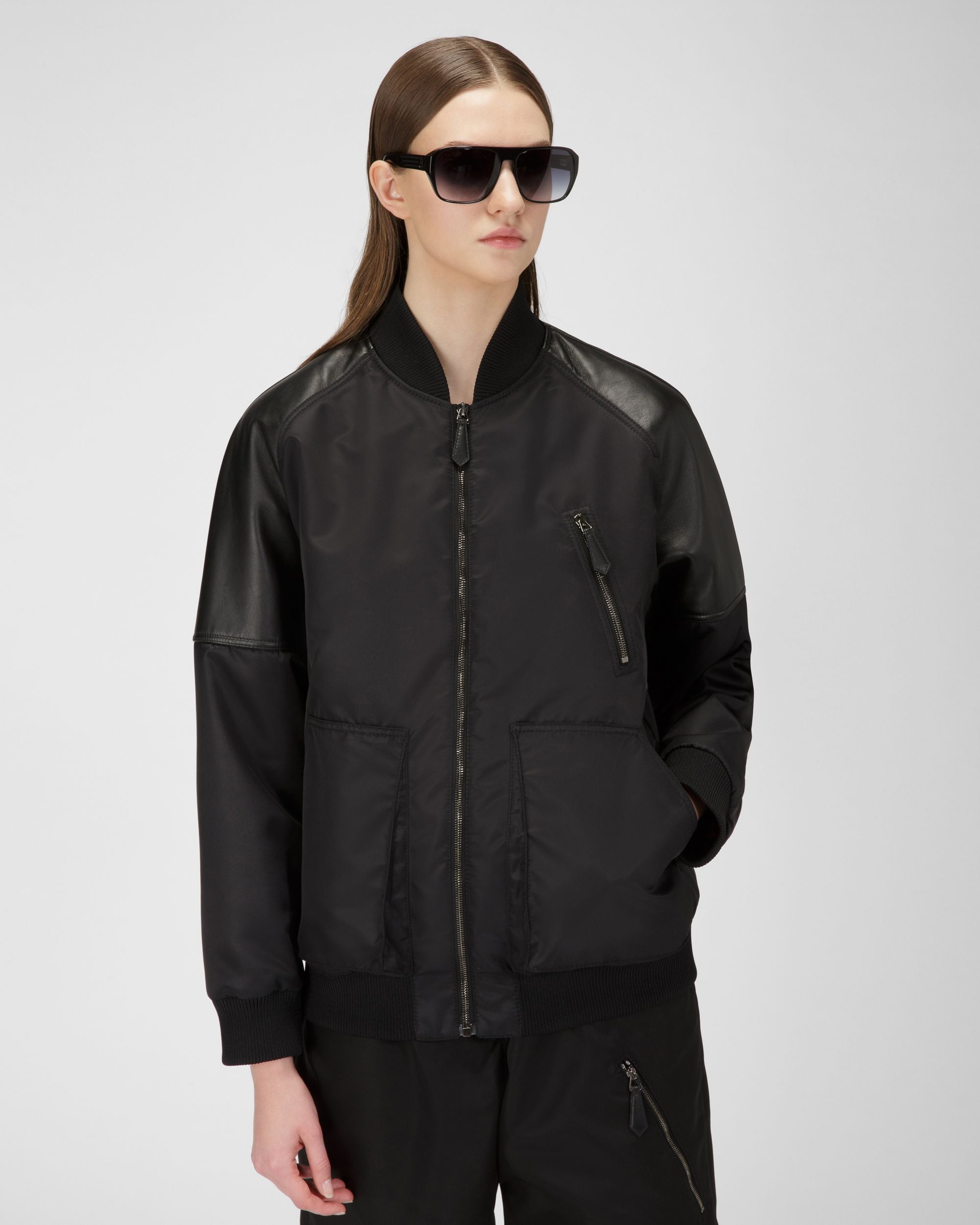 Bomber Con Inserti Di Pelle In Nylon Riciclato Nero - Donna - Bally - 01