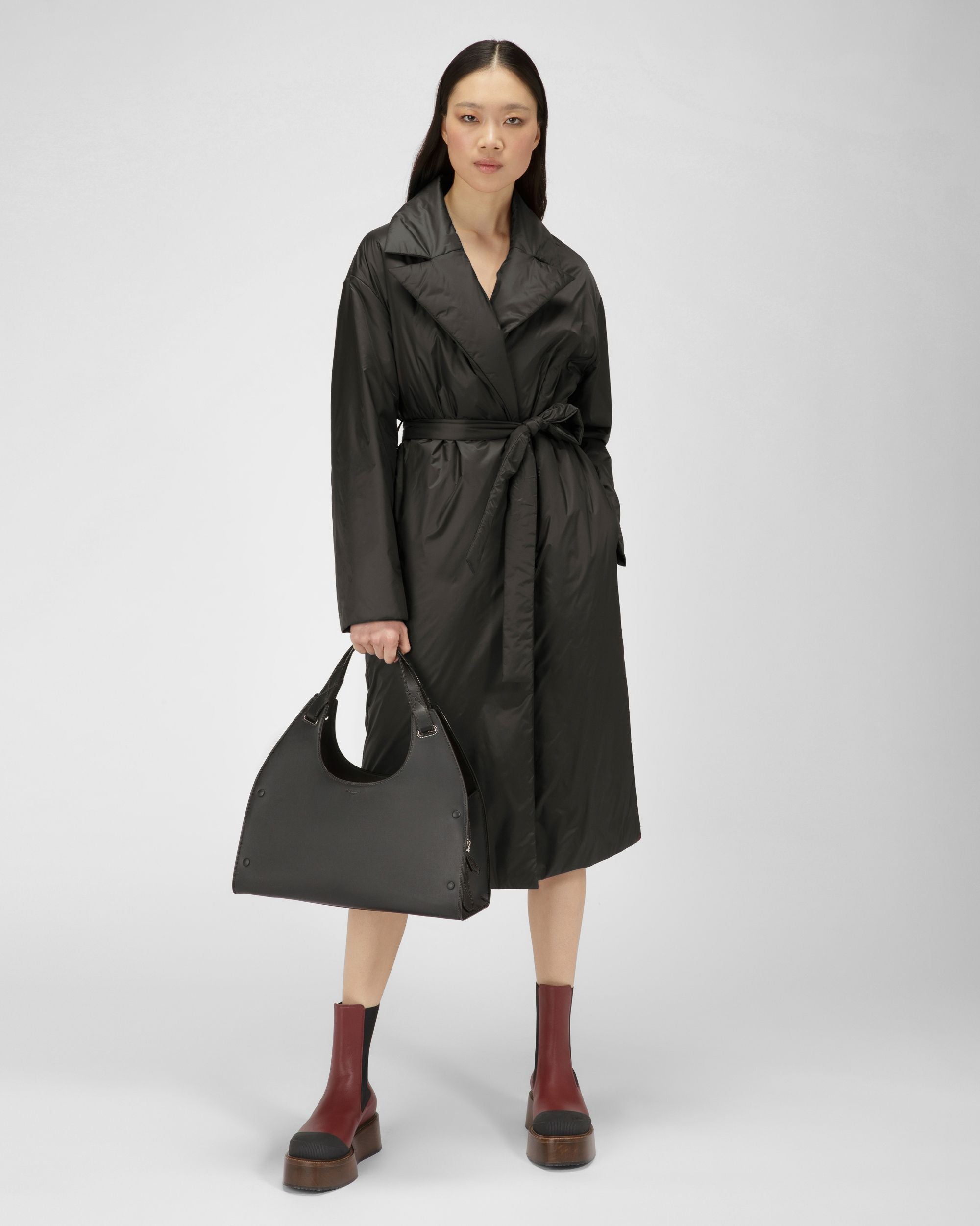Cappotto A Vestaglia Imbottito Di Nylon Nero - Donna - Bally - 05