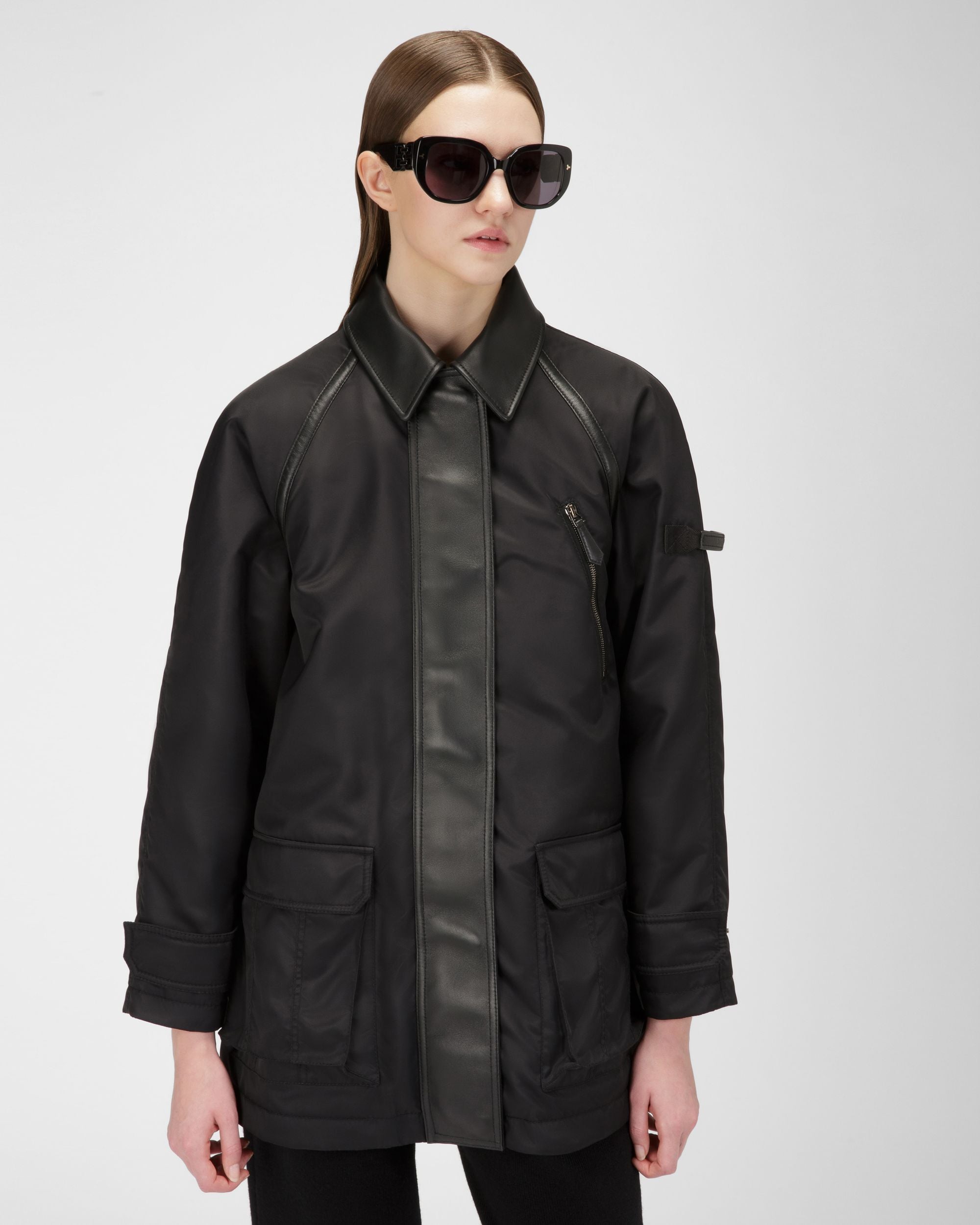 Parka In Nylon Nero Riciclato Con Inserti In Pelle - Donna - Bally - 01
