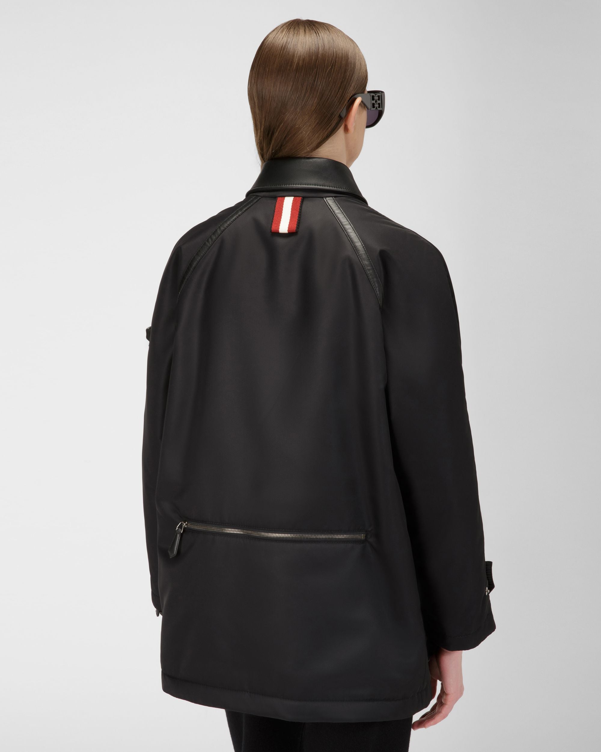 Parka In Nylon Nero Riciclato Con Inserti In Pelle - Donna - Bally - 03