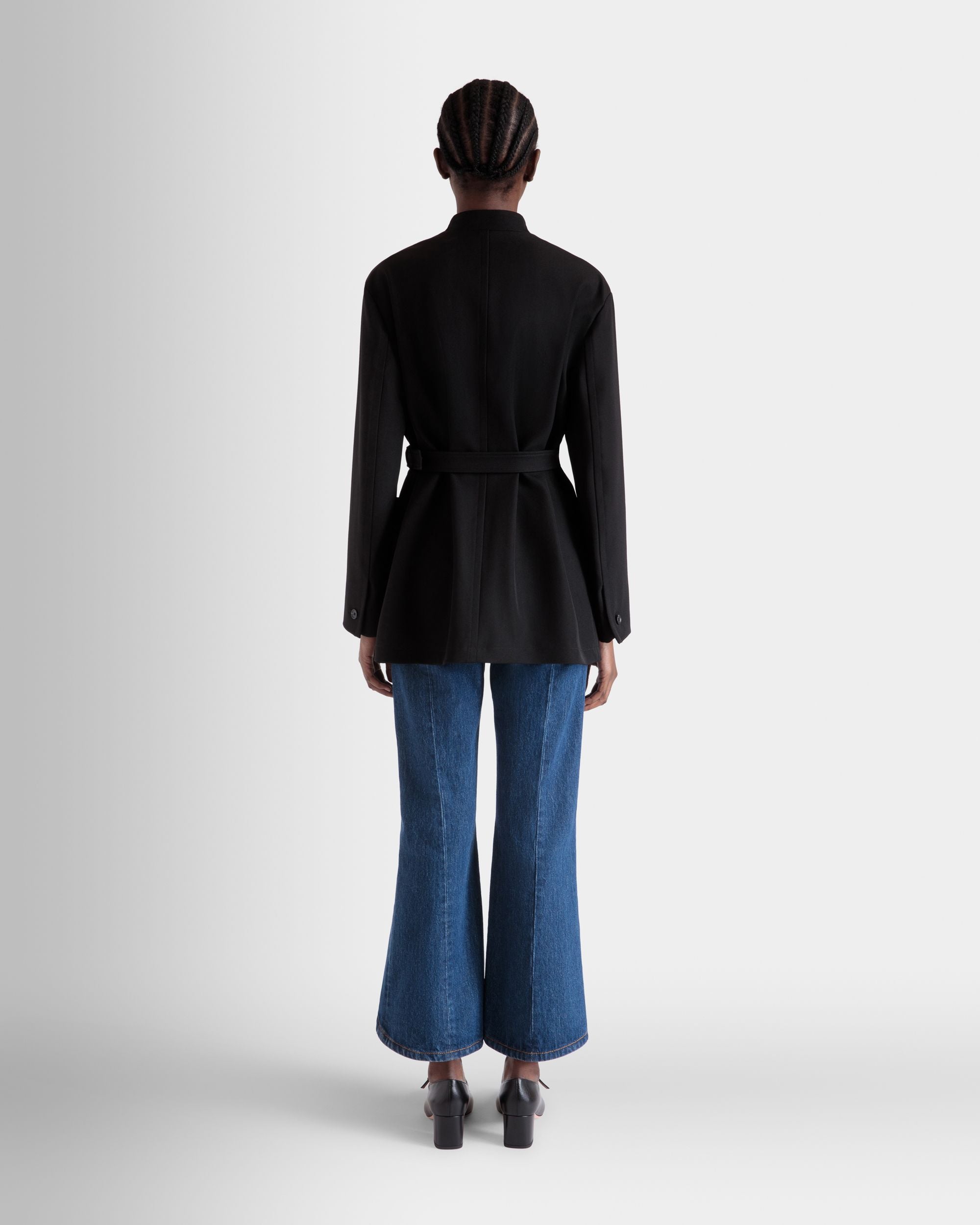 Giacca Con Cintura In Gabardine Di Nylon Nera - Donna - Bally - 04