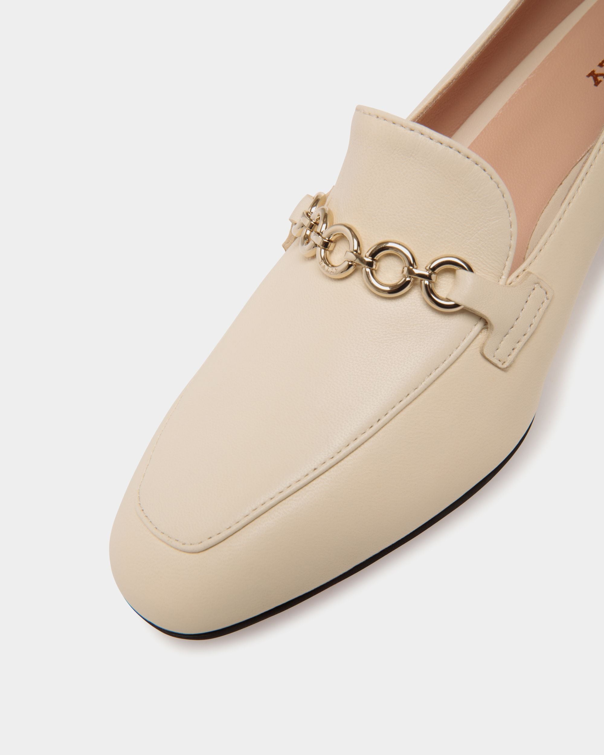 Pump In White Leather - Donna - Bally - 05