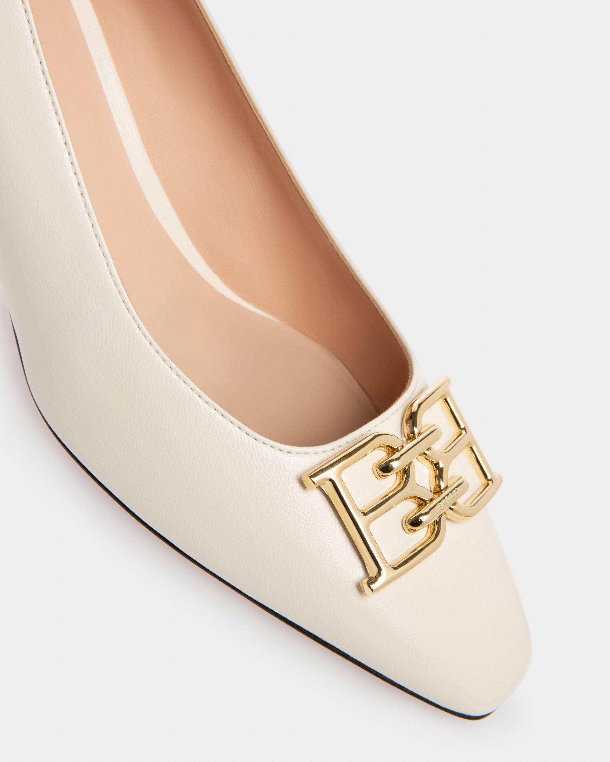 Evanca Décolleté In Pelle Avorio - Donna - Bally - 05