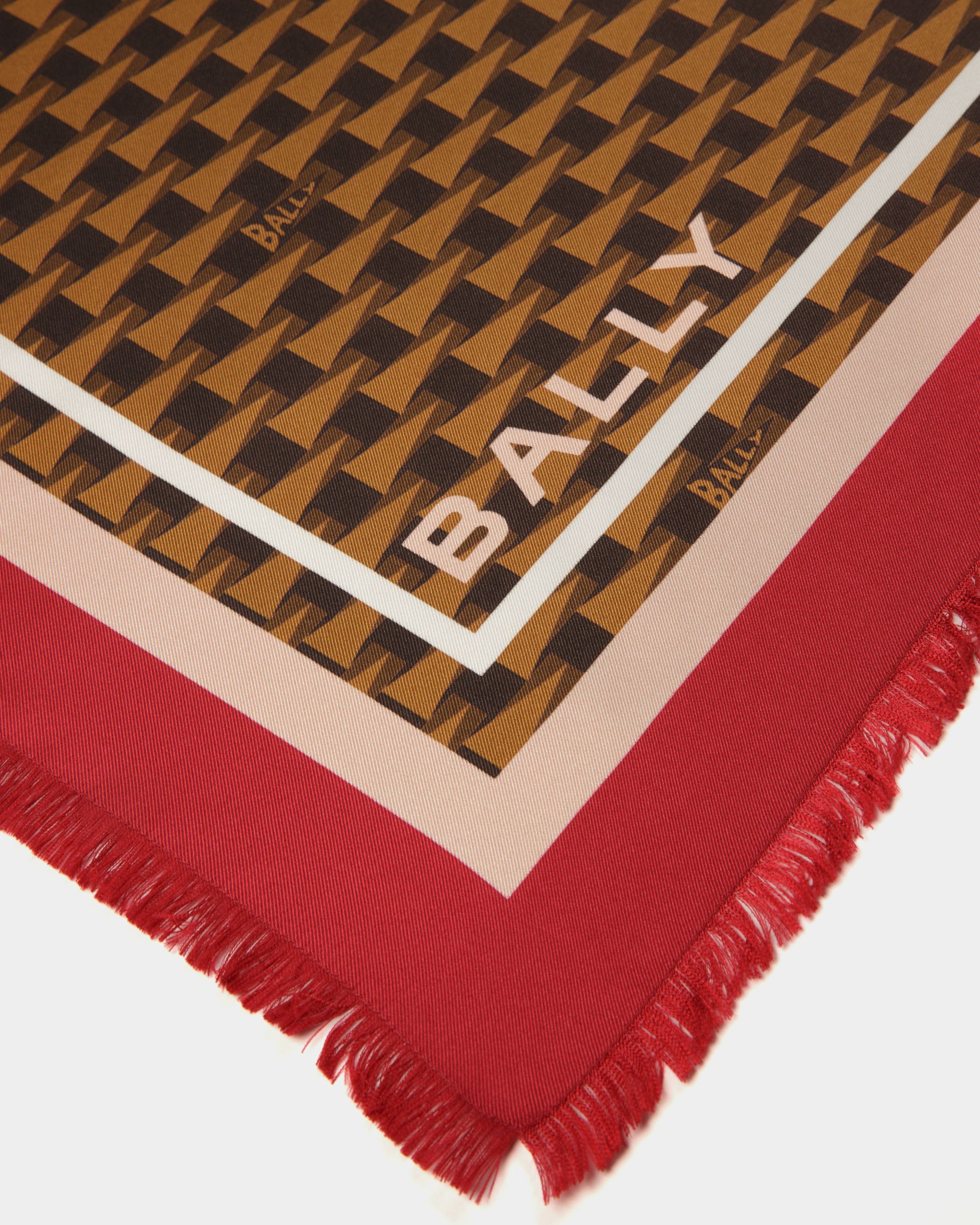 Carré Con Stampa Pennant In Seta Ocra - Donna - Bally - 03